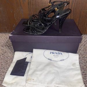 Authentic Prada Calzature Donna Strappy Sandals Black Leather EU 39, US 8 - 8.5.